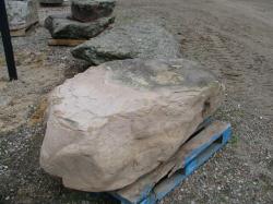 Pennsylvania fieldstone boulders single pallet