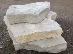 Silver Creek Outcropping Pallet Size 8"-12" thick