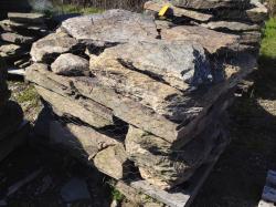 Pennsylvania fieldstone garden path medium pallet